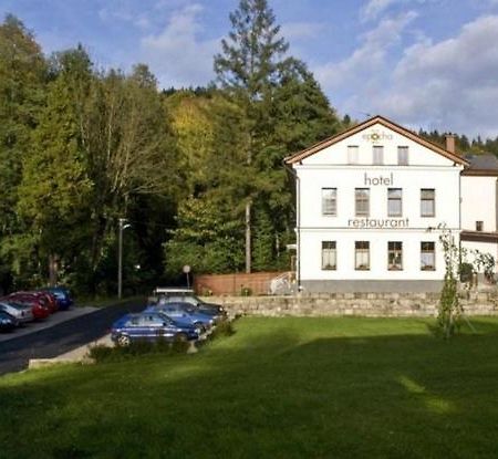 Hotel Epocha Janov nad Nisou Luaran gambar