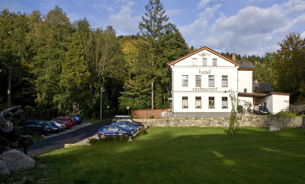 Hotel Epocha Janov nad Nisou Luaran gambar